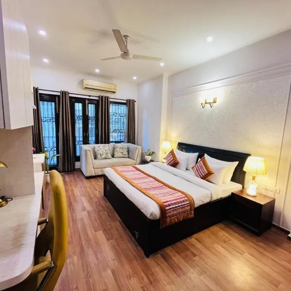 The South Manor Residency Near AIIMS Hospital New Delhi，位于新德里的酒店