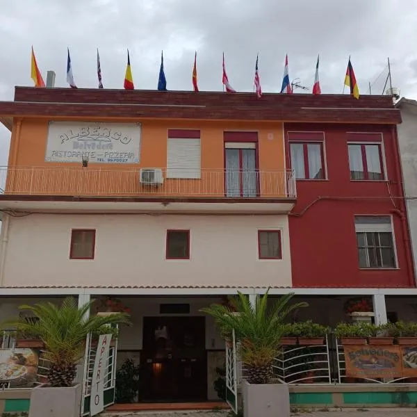 Albergo BELVEDERE，位于Santa Cristina Gela的酒店