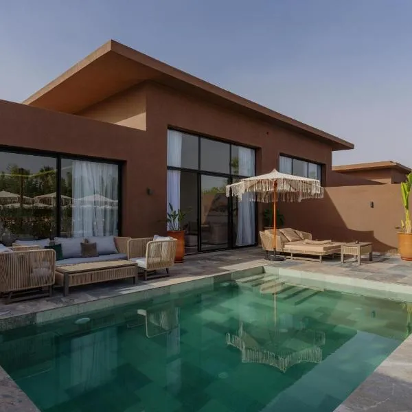 NOMMOS Beach RESORT & POOL CLUB,位于马拉喀什的酒店
