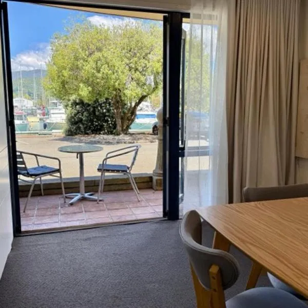 海港滨海汽车旅馆，位于纳尔逊的酒店