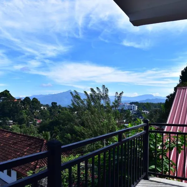 Misty Clouds Homestay，位于康提的酒店