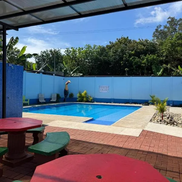 Apartamento con dos habitaciones，位于圣伊西德罗的酒店