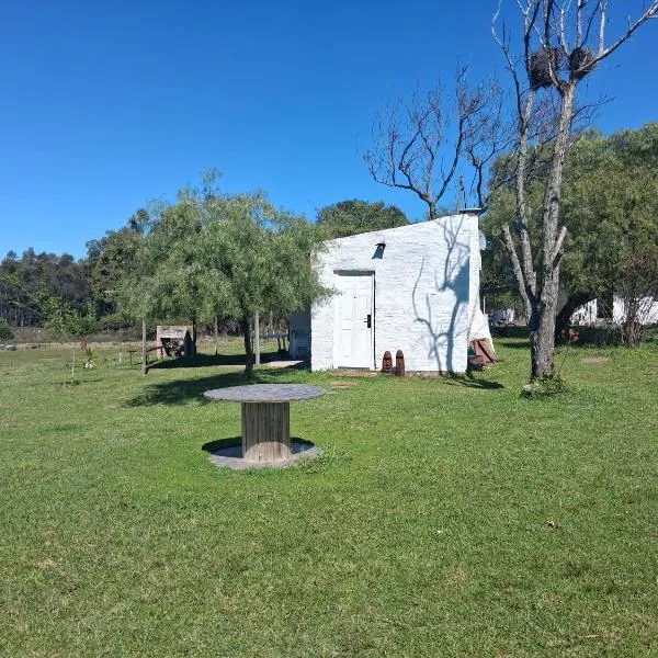 Casita de Campo - Chacra Lavanda，位于萨尔托的酒店