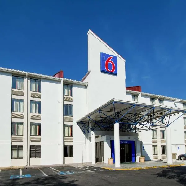 汽车旅馆6华盛顿特区西南 - 斯普林菲尔德，位于安嫩代尔的酒店