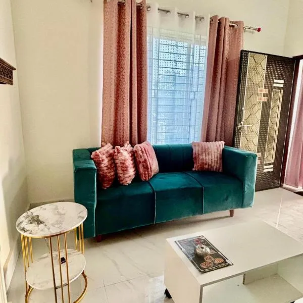 Holiday Homestay，位于Sivasagar的酒店