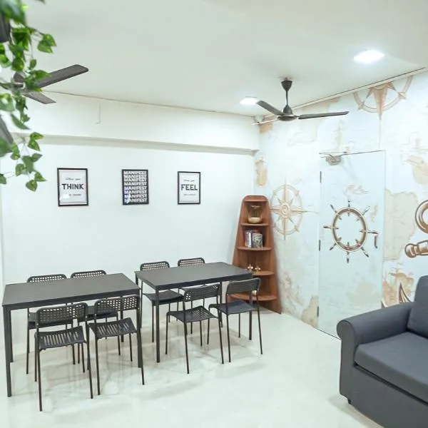 Quickstay Navi Mumbai International Airport，位于纳威孟买的酒店
