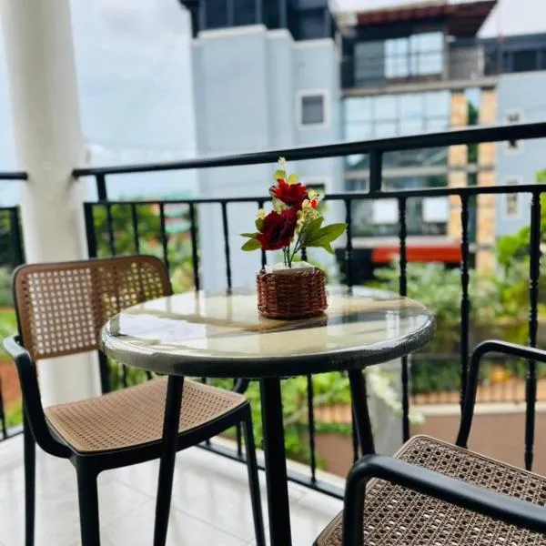 Sunset Statehouse View Residence B，位于恩德培的酒店