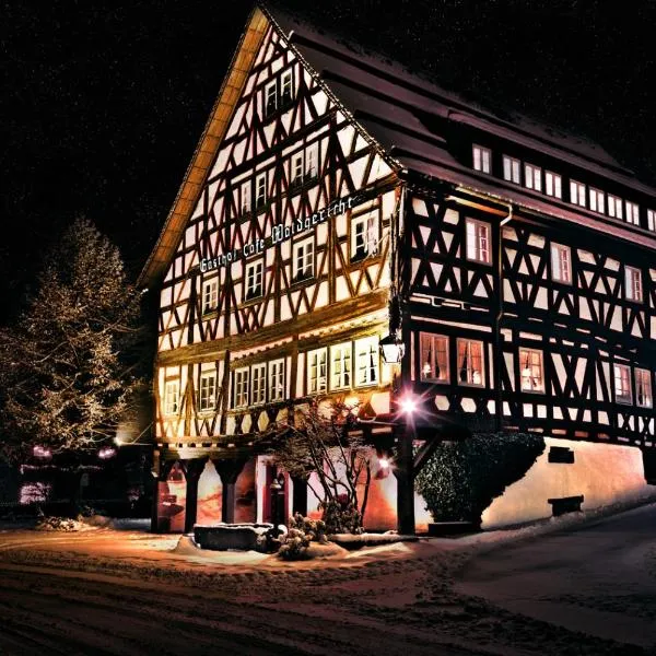 Gasthof Waldgericht，位于Dornstetten的酒店