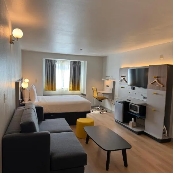 巴敦罗吉机场麦克罗特套房酒店，位于巴吞鲁日的酒店