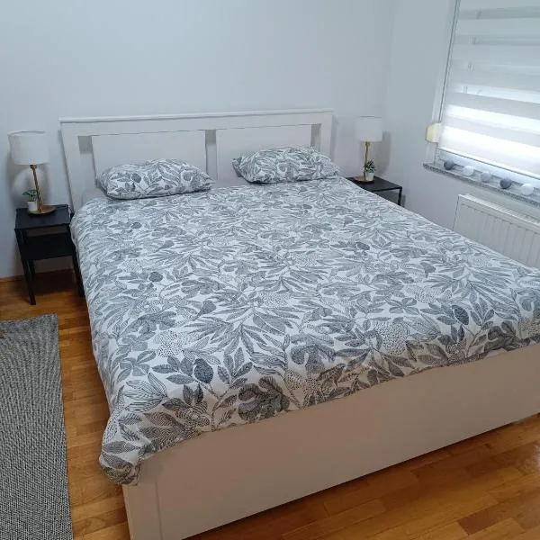 Studio apartman - Sweet&Little，位于Vrbovec的酒店