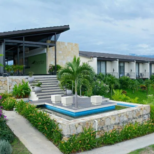 Gyrola Hotel Boutique & Spa By Victoria，位于拉米萨的酒店