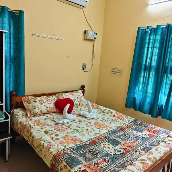 Nilan Aarudhra Homestay，位于吉登伯勒姆的酒店