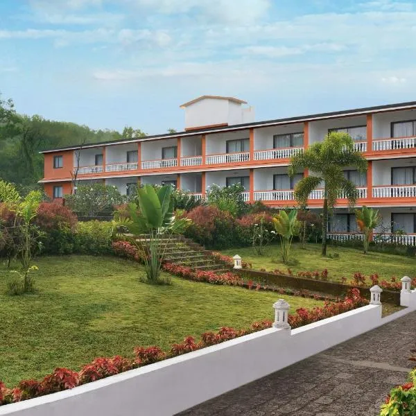 Blue Ocean The Fern Resort & Spa Ganpatipule, Series by Marriott，位于甘帕普拉的酒店