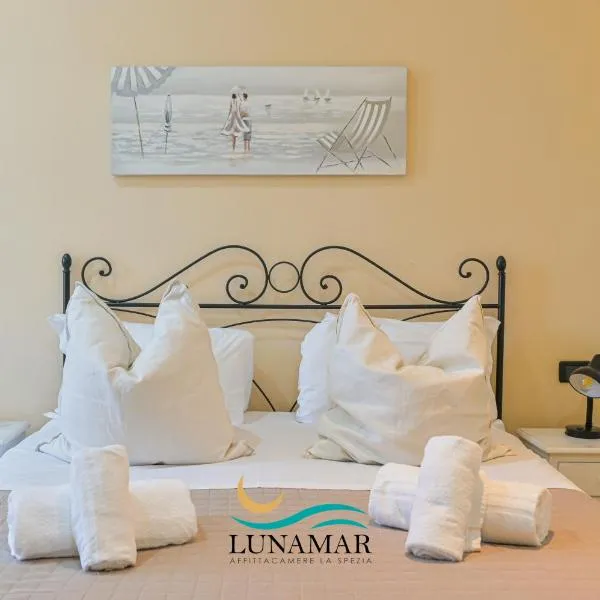 艾菲塔卡梅尔露娜马尔酒店，位于斯培西亚的酒店