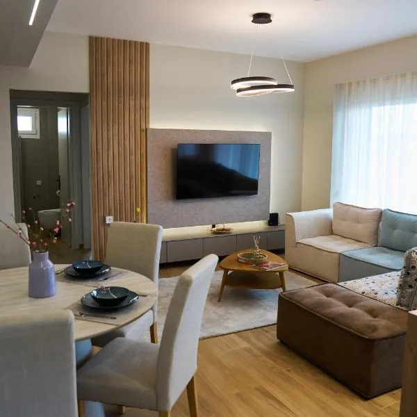 ANESIS Luxury Apartments，位于科莫蒂尼的酒店