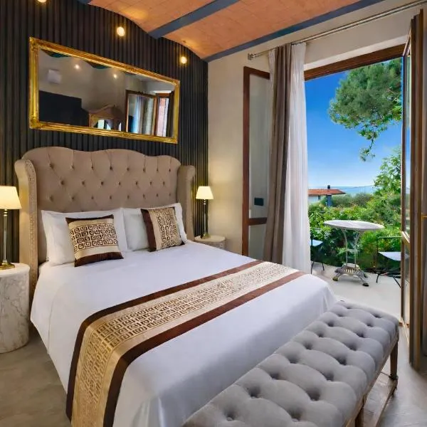 Ermes Suite Collection，位于Capanne的酒店