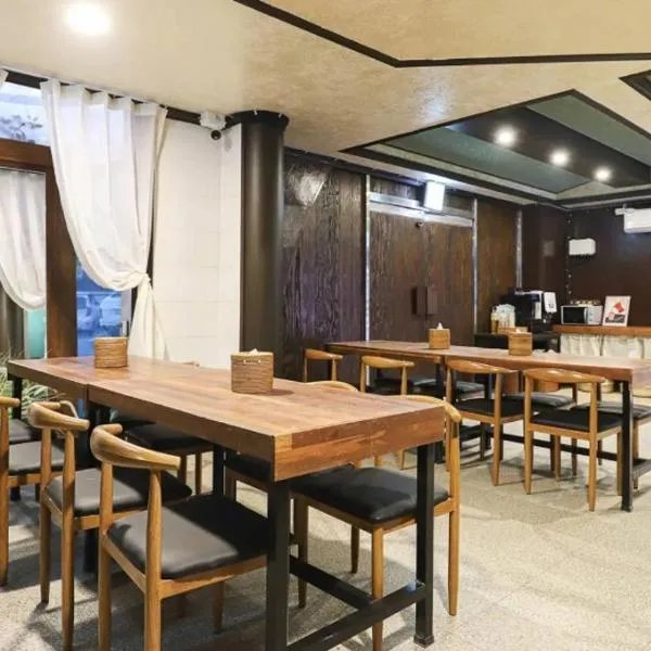 귀빈모텔，位于东海市的酒店
