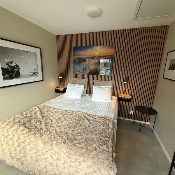 Stugcentralen Lägenhetshotell & Stugor，位于哈尔姆斯塔德的酒店