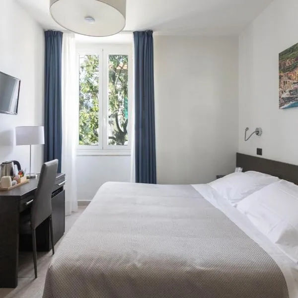 Hotiday La Spezia Centrale，位于斯培西亚的酒店