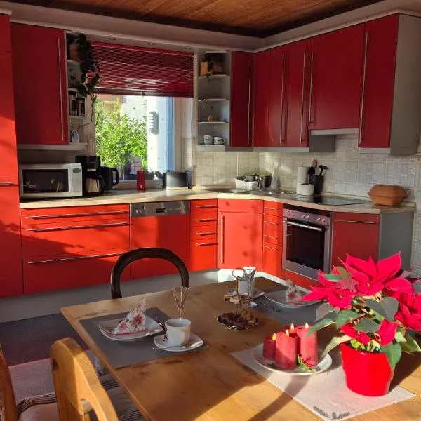 Ferienwohnung am Schillergarten Haßberge，位于哈斯富尔特的酒店