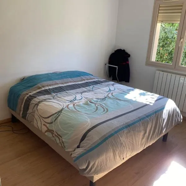 Chambre de maison de campagne,位于于泽什的酒店