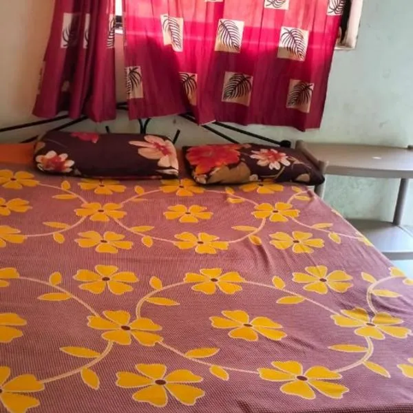 Srinivas Agri Tourism，位于Harihareshwar的酒店
