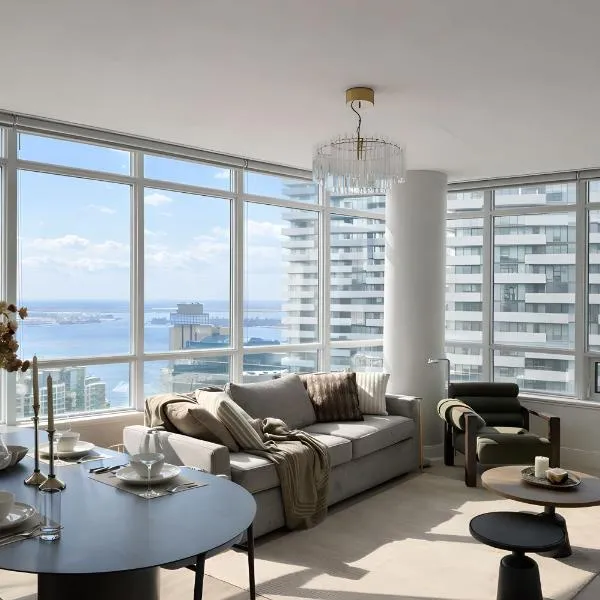 40th Fl Designer Lakeview 2BR PATH & Union Access，位于多伦多的酒店