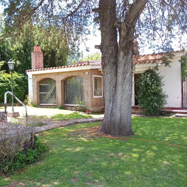 Casa céntrica en villa Carlos Paz，位于维拉卡洛斯帕兹的酒店