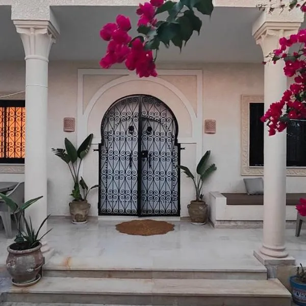 Villa Nour Kélibia，位于古莱比耶的酒店