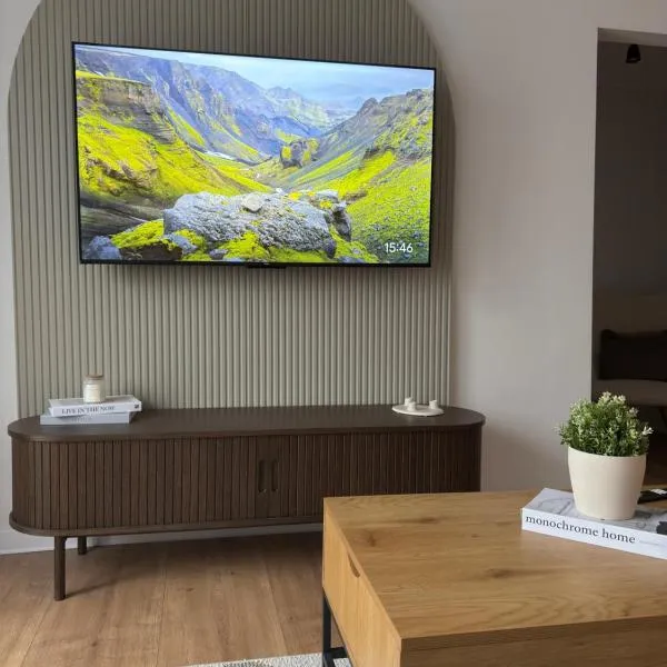 Cozy Central View，位于雷希察的酒店