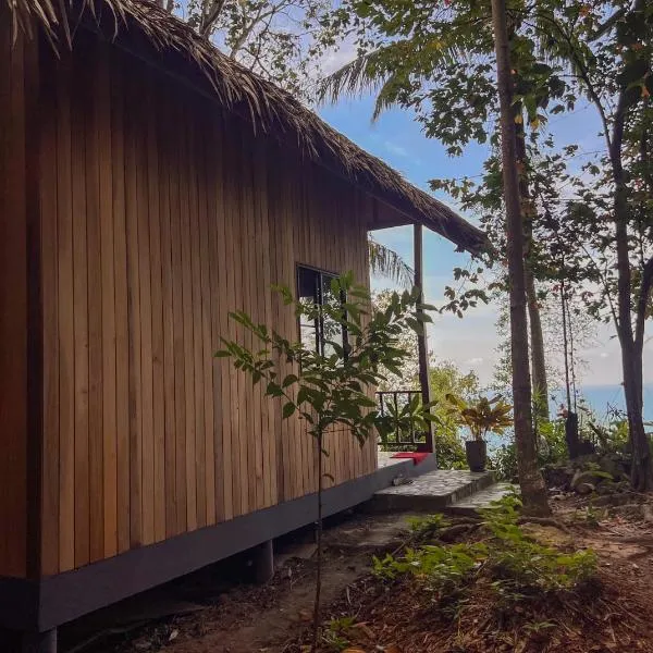 Pyramid Yoga Koh Phangan，位于帕干岛的酒店