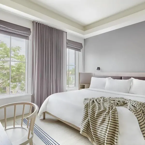 Lark Hotels 907 Main，位于剑桥的酒店