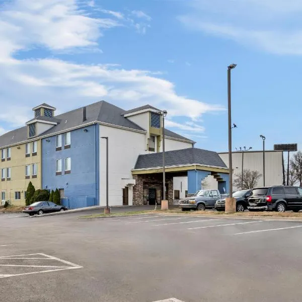 Red Lion Inn & Suites Blue Springs，位于蓝溪市的酒店