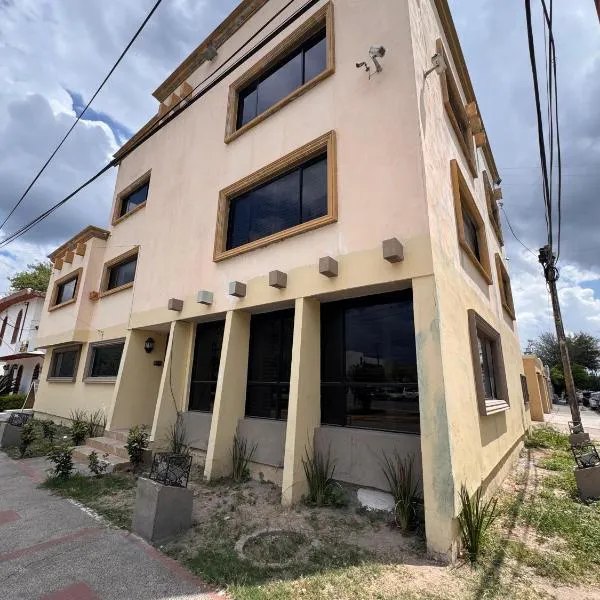 HOTEL MATAMOROS frente al consulado，位于马塔莫罗斯的酒店