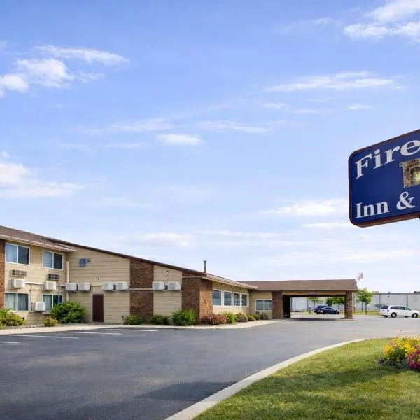 Fireside Inn and Suites，位于魔鬼湖的酒店