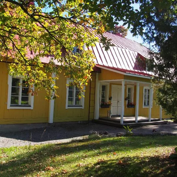 Joensuun Tilan Päärakennus，位于Söderkulla的酒店