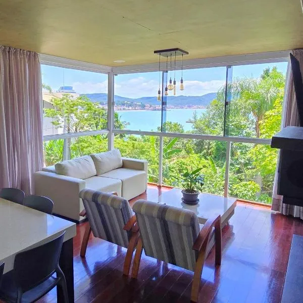 Refúgio da Lagoinha - Centro de Bombinhas，位于邦比尼亚斯的酒店