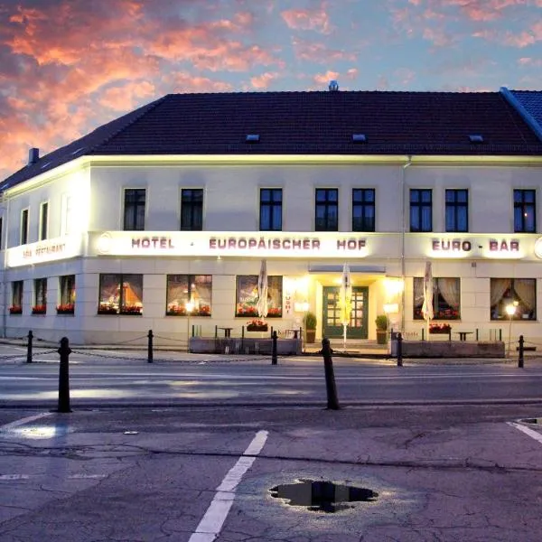 Hotel Europäischer Hof，位于Rückersdorf的酒店