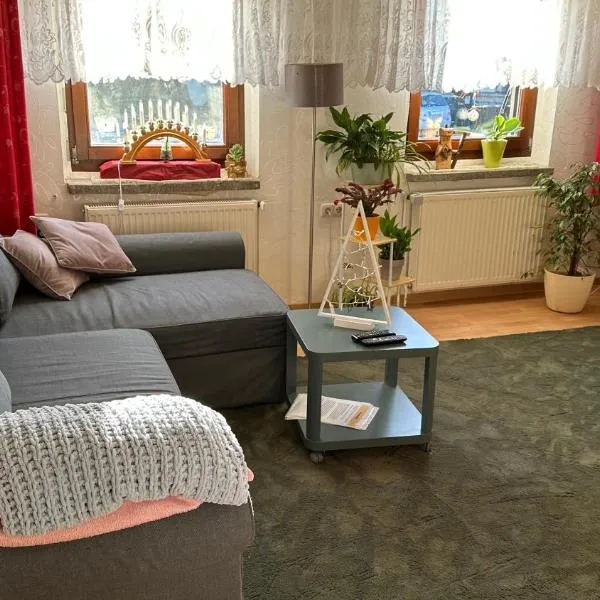 Ferienwohnung Juttchen，位于Roßleben的酒店