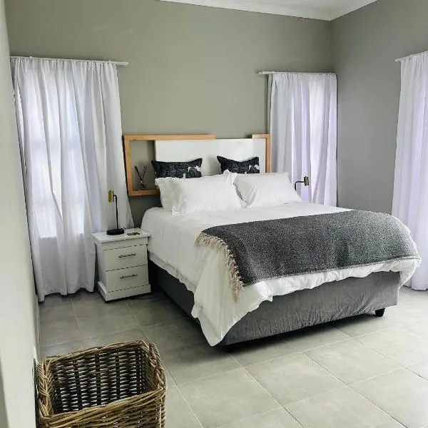 Exquisite Home & Living II，位于Matsapha的酒店