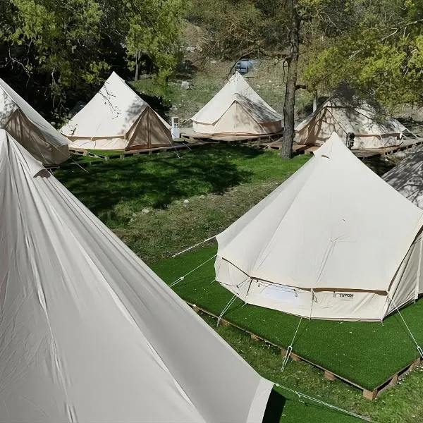 Glamping La Bellota,位于Encinas de Esgueva的酒店