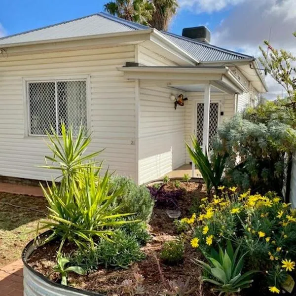 Nanna Margies Guest Home，位于布罗肯希尔的酒店