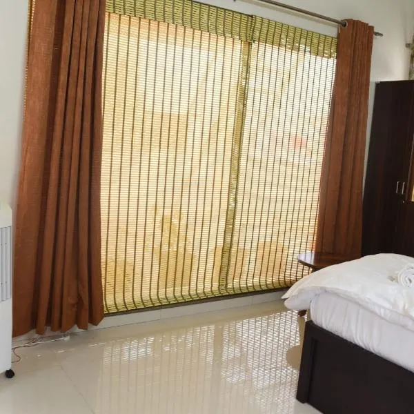 Aakruthi Homestay，位于达文盖雷的酒店