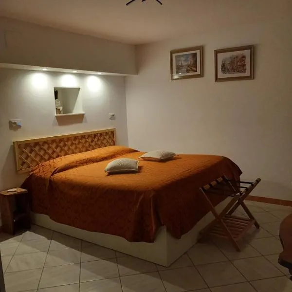 Villa Bella Liguria B&B，位于Favale di Malvaro的酒店