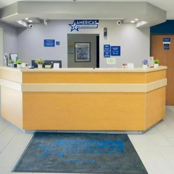 阿达美国最佳价值套房酒店，位于艾达的酒店