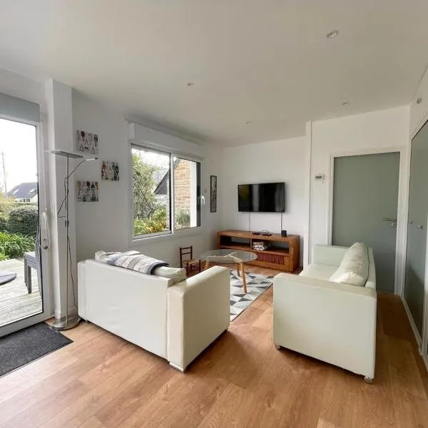 Maison rénovée avec charme, proche des plages，位于桑泰克的酒店