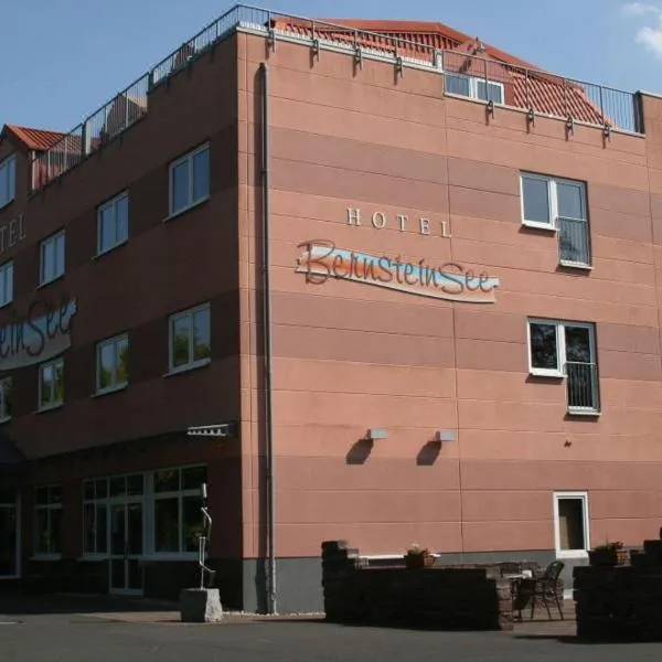 Hotel BernsteinSee，位于比特费尔德的酒店