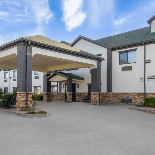 Days Inn by Wyndham Coffeyville, Kansas，位于Coffeyville的酒店