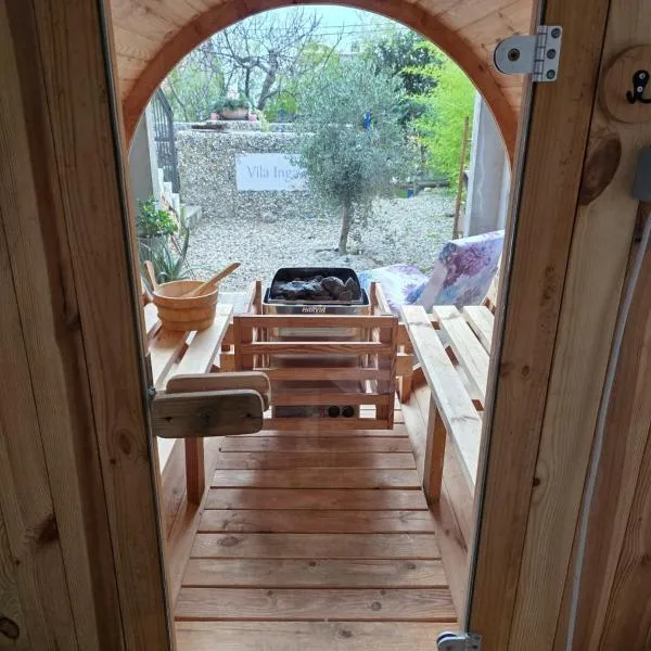 Holiday Home Inga with free private parking，位于里耶卡的酒店