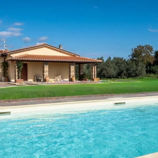 Agriturismo Bio Casale degli Orti，位于皮蒂利亚诺的酒店